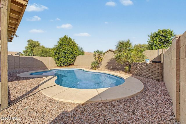 2233 E SOFT WIND Drive, Phoenix, AZ 85024