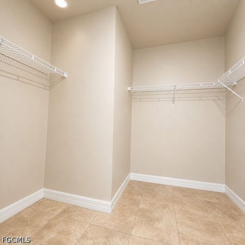 4109 SW 8th PL 203, Cape Coral, FL 33914