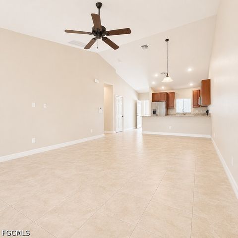 4109 SW 8th PL 203, Cape Coral, FL 33914