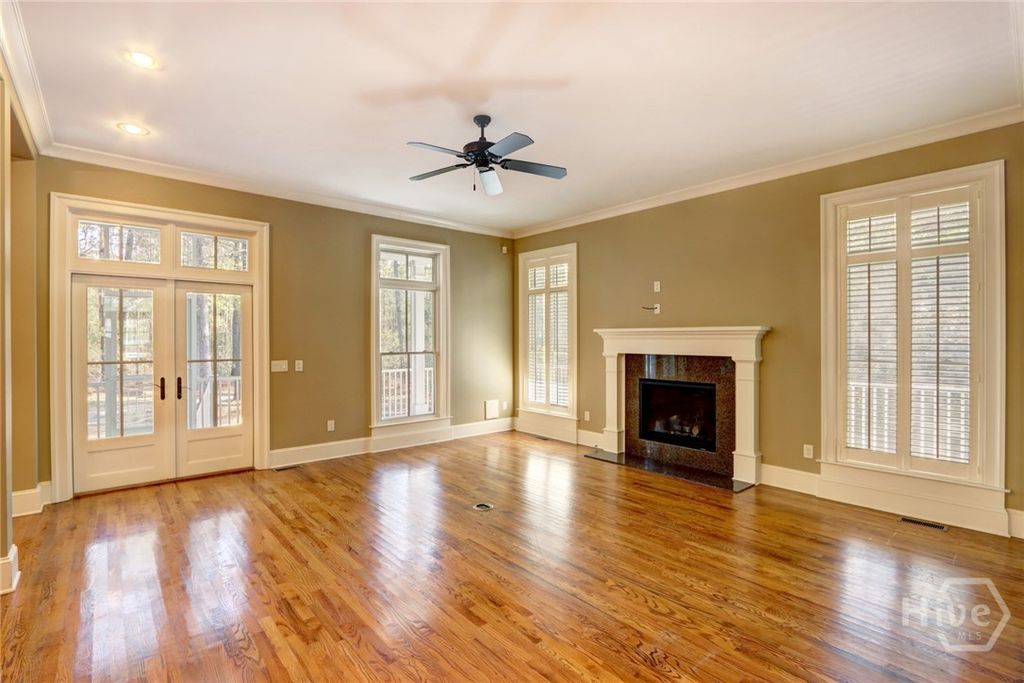 Image 15 of property listing at 179 Spanton Crescent, Pooler, GA 31322