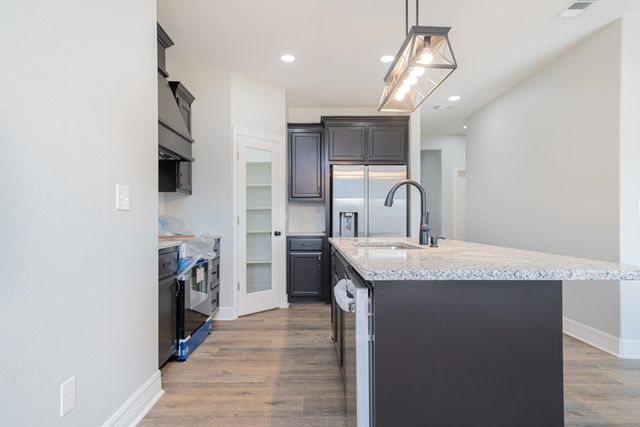 630 Borders Rd, Longview, TX 75603