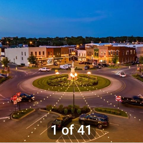 1906 Cascade Ct, Lebanon, TN 37087