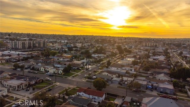 1535 W 70th, Los Angeles, CA 90047