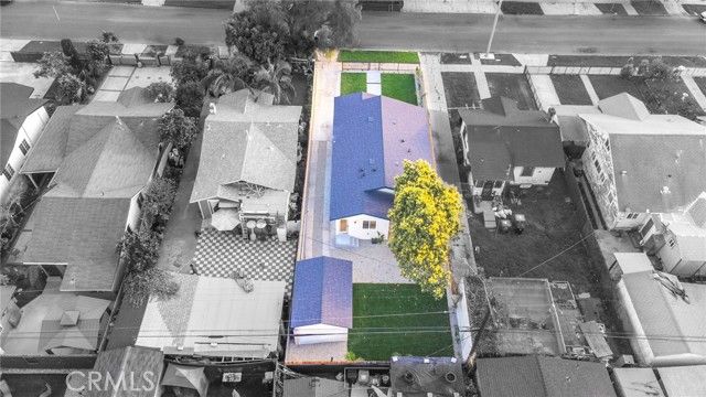 1535 W 70th, Los Angeles, CA 90047