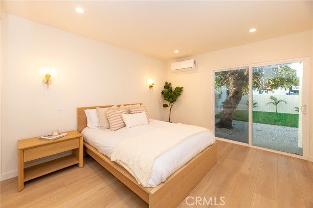 1535 W 70th, Los Angeles, CA 90047