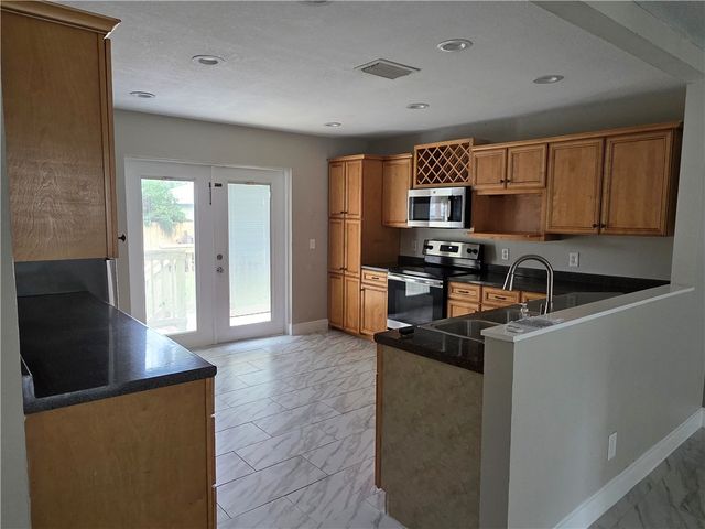 795 Rolling Hill Drive, Sebastian, FL 32958