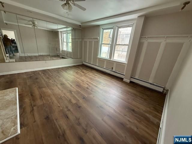 16 Central 1, Bergenfield, NJ 07621