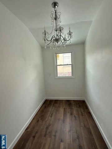 16 Central 1, Bergenfield, NJ 07621