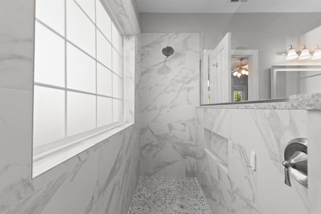 280 Oatland Lake Rd., Pawleys Island, SC 29585