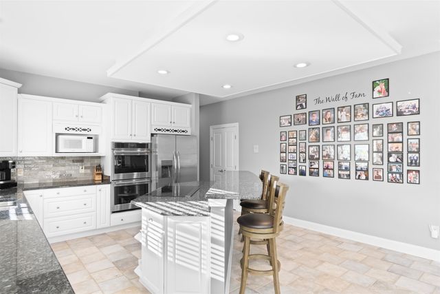 280 Oatland Lake Rd., Pawleys Island, SC 29585