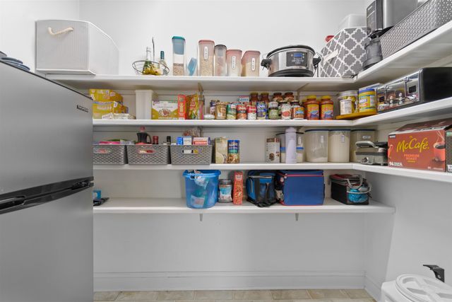 280 Oatland Lake Rd., Pawleys Island, SC 29585