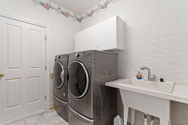 280 Oatland Lake Rd., Pawleys Island, SC 29585