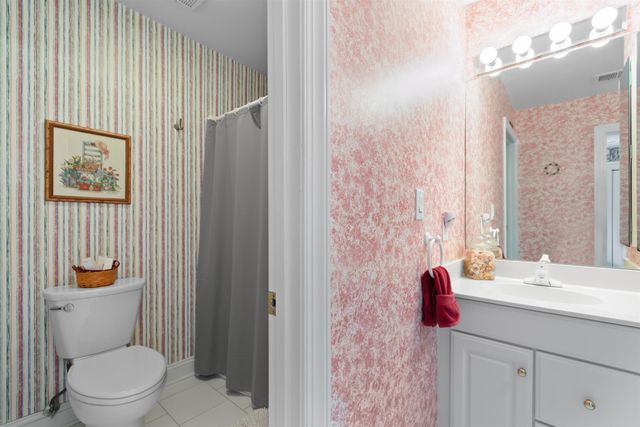 280 Oatland Lake Rd., Pawleys Island, SC 29585