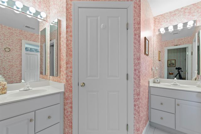 280 Oatland Lake Rd., Pawleys Island, SC 29585