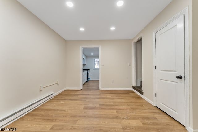 253 Washington St, Phillipsburg Town, NJ 08865