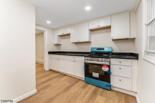 253 Washington St, Phillipsburg Town, NJ 08865