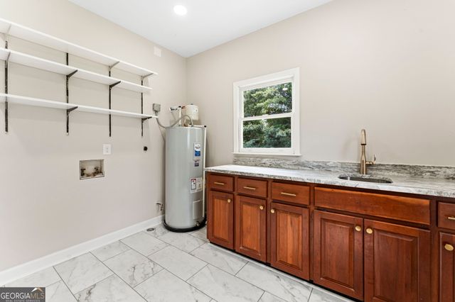 204 St. Anthony's, Macon, GA 31220