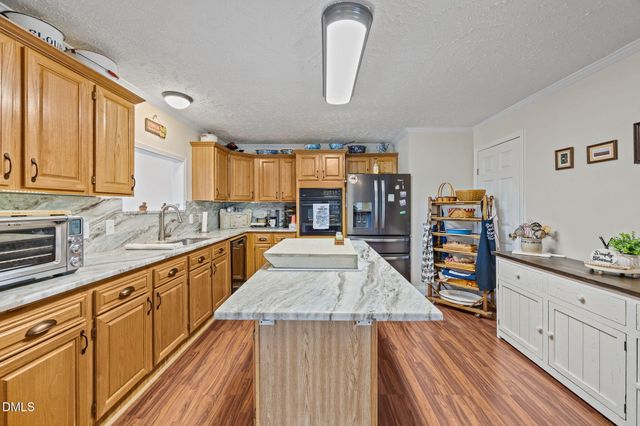 557 Olives Chapel Road, Apex, NC 27502