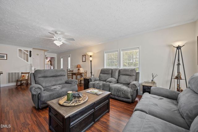 557 Olives Chapel Road, Apex, NC 27502