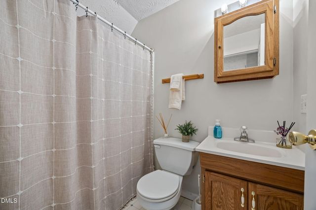 557 Olives Chapel Road, Apex, NC 27502