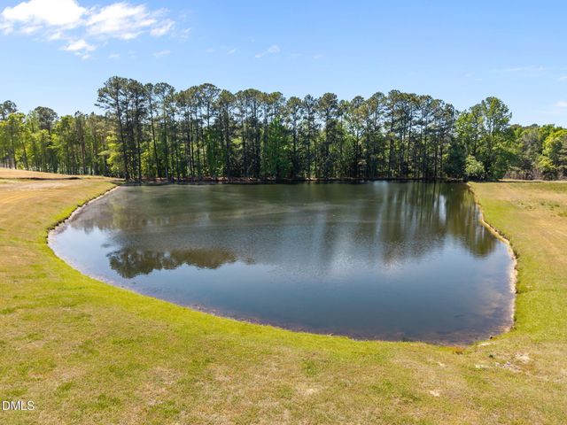 557 Olives Chapel Road, Apex, NC 27502
