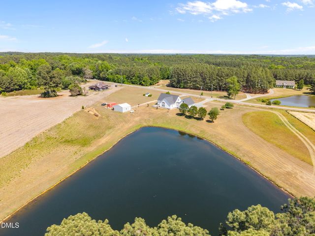 557 Olives Chapel Road, Apex, NC 27502