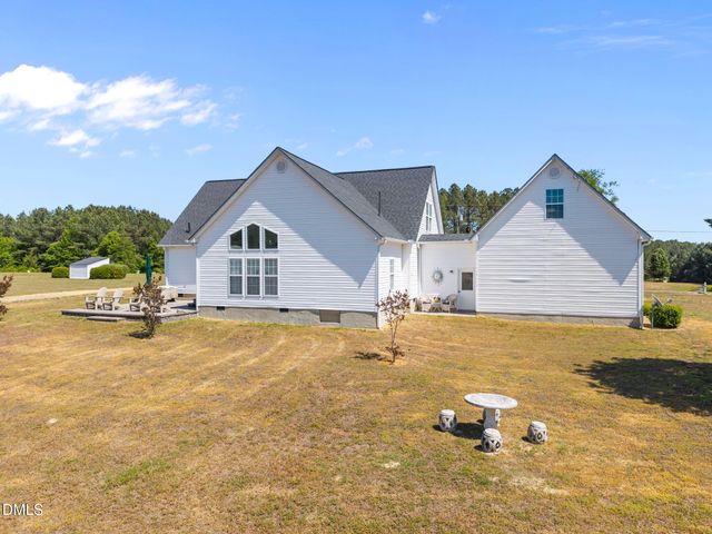 557 Olives Chapel Road, Apex, NC 27502
