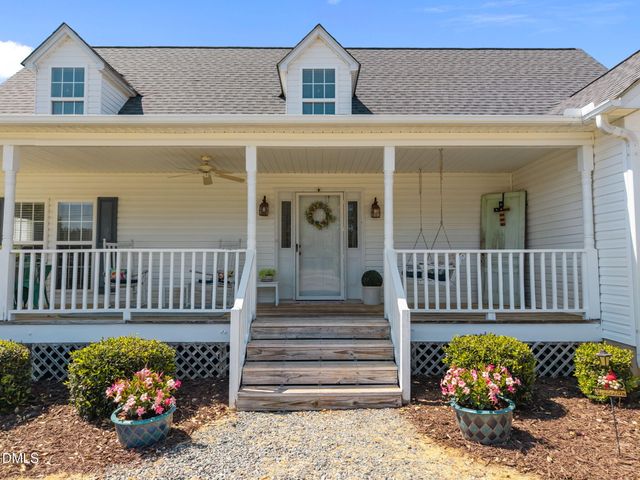 557 Olives Chapel Road, Apex, NC 27502