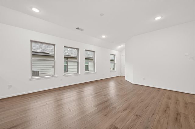 1410 Cecilia Vines Drive, Conroe, TX 77301