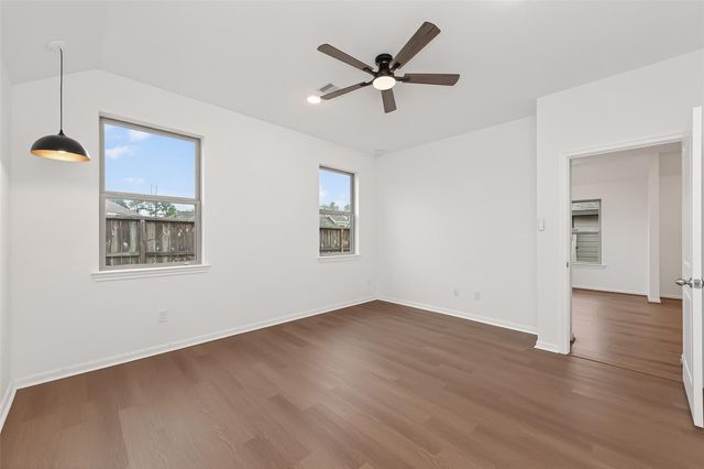 1410 Cecilia Vines Drive, Conroe, TX 77301