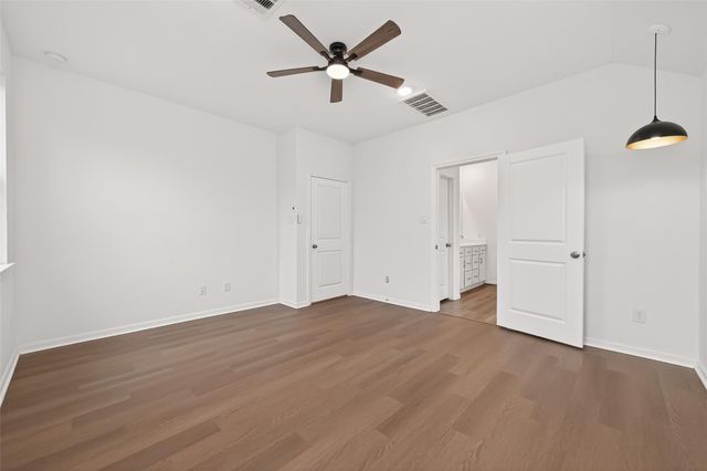 1410 Cecilia Vines Drive, Conroe, TX 77301