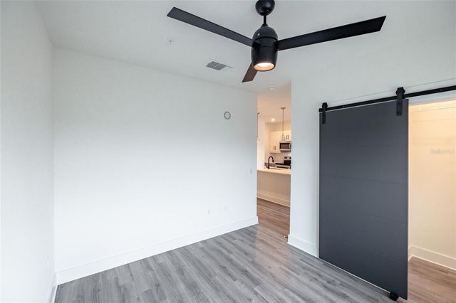 1420 LAKEFRONT DRIVE 2204, Sarasota, FL 34240