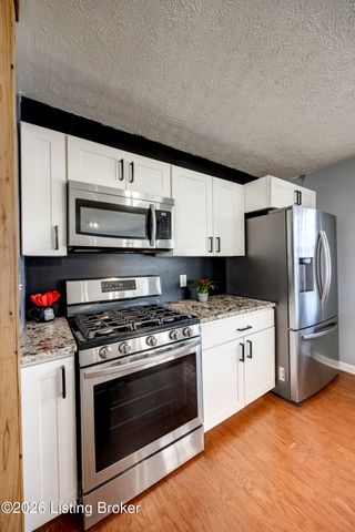 5906 Outer Loop, Louisville, KY 40219