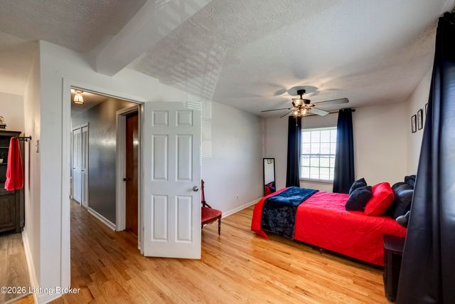 5906 Outer Loop, Louisville, KY 40219