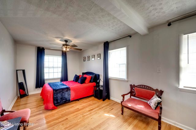 5906 Outer Loop, Louisville, KY 40219