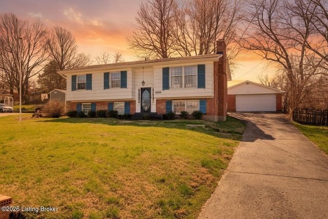 5906 Outer Loop, Louisville, KY 40219