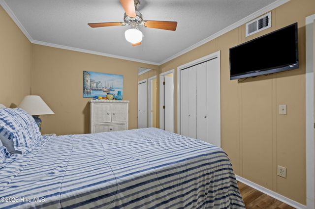 1904 E Fort Macon Road 111, Atlantic Beach, NC 28512