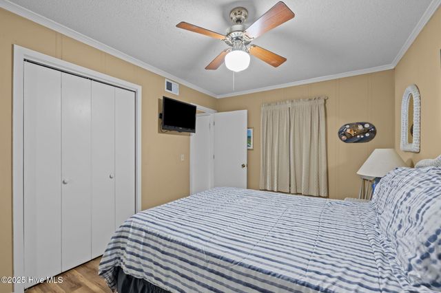 1904 E Fort Macon Road 111, Atlantic Beach, NC 28512