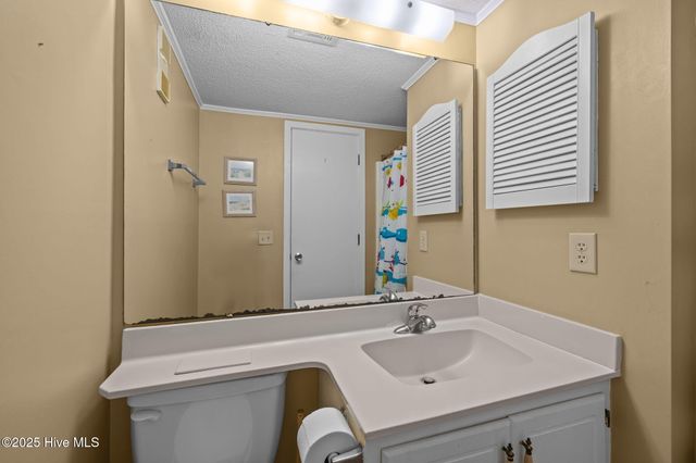 1904 E Fort Macon Road 111, Atlantic Beach, NC 28512