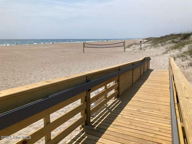 1904 E Fort Macon Road 111, Atlantic Beach, NC 28512