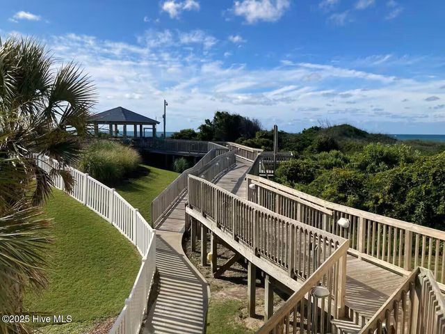 1904 E Fort Macon Road 111, Atlantic Beach, NC 28512