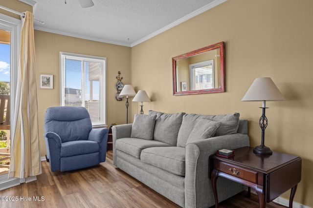 1904 E Fort Macon Road 111, Atlantic Beach, NC 28512