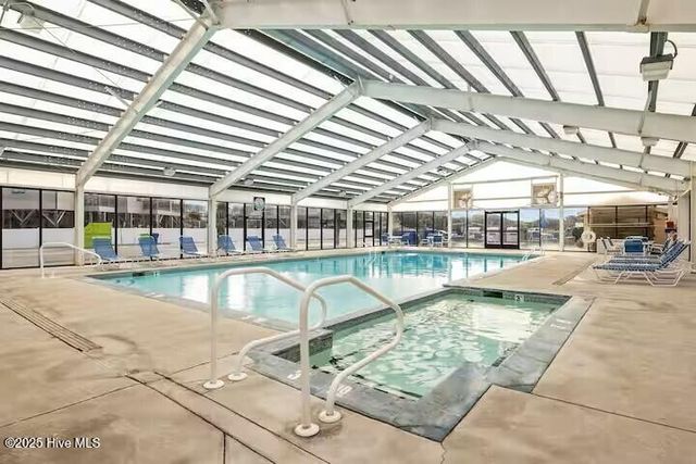 1904 E Fort Macon Road 111, Atlantic Beach, NC 28512