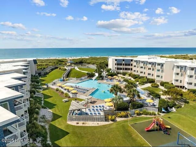 1904 E Fort Macon Road 111, Atlantic Beach, NC 28512