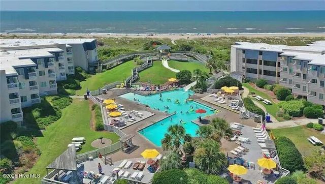 1904 E Fort Macon Road 111, Atlantic Beach, NC 28512