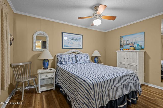 1904 E Fort Macon Road 111, Atlantic Beach, NC 28512