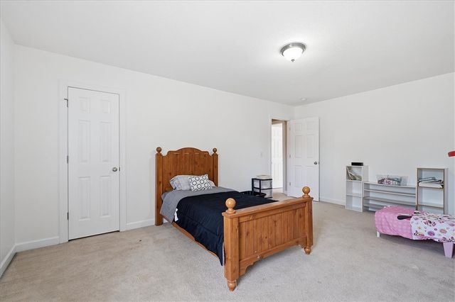116 Kingsdale Court, Simpsonville, SC 29680