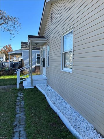 1113 Matthew Henson ST, Norfolk, VA 23505