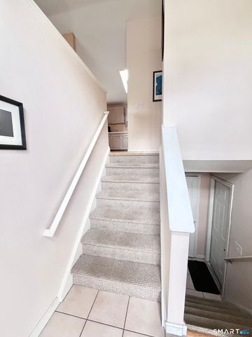 9 Brittany Lane, Naugatuck, CT 06770