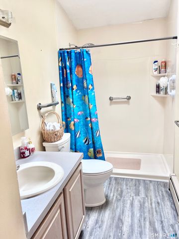 9 Brittany Lane, Naugatuck, CT 06770